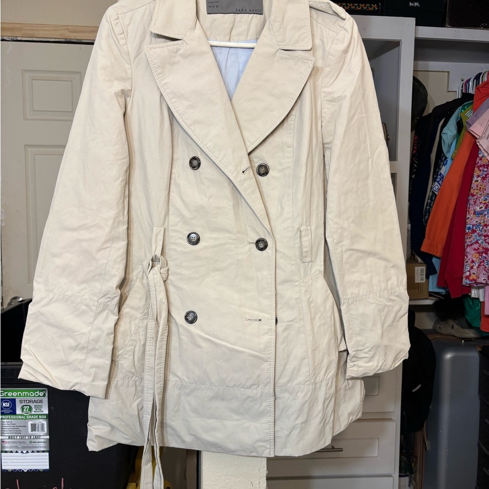 Zara Women's Beige Trench Coat
